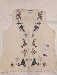 CottageCore Vintage Alfred Dunnar NWT Sweater Vest Size PS PLEASE note the small smudges on the front and a small spot on the back (see pictures) Check out the pictures for measurements 📏📏 Grandma Vest, Sweater Vest Vintage, Vintage Sweater Vest, Patchwork Sweater, Grandma Sweater, Thrift Inspo, Cottagecore Vintage, Sweater Vests, Vintage Sweater