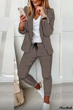 Olivia Mark - Exquisite Two-Piece Set in Black Khaki with a Stylish Print Patchwork, Turndown Collar, and Long Sleeves Formal Suits For Women, Straight Clothes, Blazer Outfit, Two Piece Pants Set, Traje Casual, Blazer Set, Printed Blazer, Turndown Collar, Long Sleeve Blazers