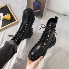 Item Type: Winter Boots Material: PU Gender: Women Pattern Type: Solid Boot Type: Snow Boots Season: Winter Insole Material: PU Closure Type: Lace-Up Boot Height: Ankle Fashion Element: Platform Toe Shape: Round Toe Outsole Material: Rubber Package Includes: 1 x Pair Size: Size Foot Length (cm/inch) 35 22.5/8.86 36 23/9.06 37 23.5/9.25 38 24/9.45 39 24.5/9.65 40 25/9.84 Trendy Shoes For Men, Leather Ankle Boots Women, Leather Motorcycle Boots, Women's Motorcycle Boots, Basic Boots, Ankle Boots Women, High Ankle Boots, Womens Combat Boots, Ankle Shoes