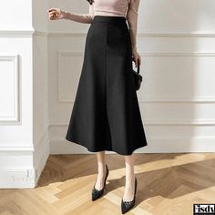 Fisdy - Elegant High-Waisted Mermaid Midi Skirt with Flattering Hip-Hugging Design Black Sophisticated Dress, Hugging Silhouette, Dress Stretch, Fish Tail, Elegant Skirt, Mermaid Skirt, Mermaid Fashion, Types Of Skirts, Ruffle Dress