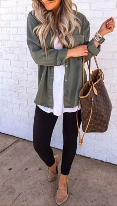 Casual Chique Stijl, Look Legging, Looks Jeans, Cute Fall Outfits, Casual Work Outfits, Fall Clothes, Casual Winter Outfits, 가을 패션, Work Outfits Women