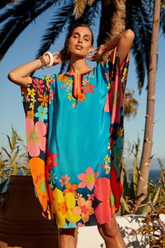 GLOBAL 3 DRESS Summer V-neck Tunic With Vibrant Print, Multicolor V-neck Kaftan For Resort, Vibrant V-neck Kaftan For Vacation, Multicolor Boho Print Dress For Beach Cover-up, Colorful Floral Print Dresses For Beach Season, Vibrant Print V-neck Tunic, Spring Multicolor Kaftan With Colorful Pattern, Spring Multicolor Patterned Kaftan, Multicolor Maxi Dress With Kimono Sleeves For Summer