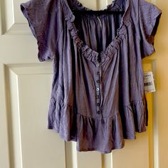 Free People Pretty Short Sleeve Shirt Lavender New With Tags Lavender Summer Tops For Day Out, Casual Purple Summer Tops, Lavender Short Sleeve Top For Summer, Purple Cotton Tops For Spring, Purple Relaxed Fit Tops For Day Out, Spring Purple Top For Day Out, Purple Tops For Spring Day Out, Casual Purple Summer Blouse, Casual Purple Blouse For Summer