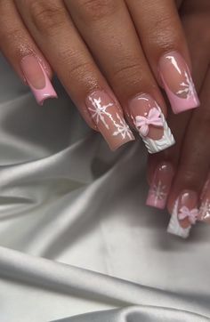 Nail Inspo Coffin Christmas, Cute Nails Acrylic For Winter, Nail Idea Christmas, Nails Inspiration December, Winter Nail Inspo Coffin, Winter Nails With French Tip, Cute Christmas Nails Acrylic Square, Pink Winter Nails Square, Pink Acrylic Christmas Nails