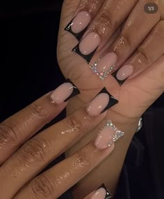 Black Nails Ideas Black Women, Birthday Nail Set Ideas Black, Back To School Nails Black, Black French Tips With Design, Black French Tip With Design, Short Black French Nails, Black Short Square Nails, Black French Tip Nails With Design, Short Black French Tip Nails