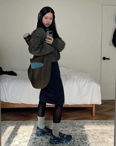 Instagram : @minjoyhh Outfit Inspo Fall, Outfit Idea, Sneakers Fashion, Fall Outfits, Cool Outfits, Vintage Outfits