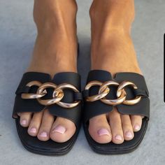 Vici - Baylor Chain Sandals, Black And Gold, Size 7, Never Worn Square Toe Faux Leather Material Gold Chunky Chain Detail Padded Foot Bed Rubber Soles Chic Open Toe Sandals With Gold Chain, Chic Sandals With Chain Strap For Vacation, Casual Black Sandals With Chain Strap, Chic Vacation Sandals With Chain Strap, Chic Gold Chain Open Toe Sandals, Black Open Toe Sandals With Chain, Black Chain Open Toe Sandals, Chic Beach Sandals With Chain Detail, Chic Chain Sandals For Beach