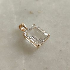 Natural Clear Quartz 14k Yellow Gold Pendent Natural Clear - Etsy Si Clarity Emerald Cut Jewelry For Anniversary, Anniversary Jewelry With Si Clarity And Emerald Cut, 14k Gold White Jewelry With Si Clarity, Yellow Gold Baguette Cut Jewelry Gift, Baguette Cut White Topaz Jewelry For Gifts, Timeless Rectangular Stone Jewelry For Gift, Emerald Cut Jewelry With Si Clarity As Gift, Timeless Rectangular Stone Jewelry Gift, Elegant Clear Gemstone Jewelry