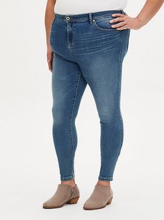 FIT High rise. Super skinny fit from hip to ankle. Perfect for fuller midsections and slimmer legs. Ultra stretchy waist. Inseams: Ex-Short 24”, Short 26”, Regular 28”, Tall 30”, Ex-Tall 32”. MATERIALS + CARE Super Soft Denim: Extraordinary stretch with a buttery brushed feeling soft enough to sleep in (and we have! ). Stretch level: Maximum. Eco Wash: Created using more sustainable techniques like laser finishing and earth-friendly wash processes to help reduce water waste and chemical usage. 6 Perfect Jeans For Short Women, Best Jeans For Short Women Denim, Shorting Jeans, Plus Size Jeans, Mid Rise Jeans, High Rise Jeans, Slim Legs, To Sleep, Colored Jeans