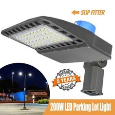 the 200w led parking lot light is on display with an image of it in front of