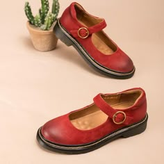 Handmade Retro Matte Leather Flat Mary Jane Shoes For Womens Round Toe Red/Brown/Coffee Flat Mary Jane Shoes, Granny Shoes, Mary Jane Shoes Flat, Oxford Boots, Brown Coffee, Mary Jane Flats, Leather Mary Janes, Jane Shoes, Leather Shoes Woman