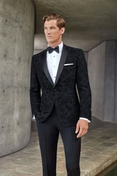 Prom Suit Outfits, Wedding Suits Men Black, Black Tuxedo Jacket, Types Of Suits, Blazer Outfits Men, Designer Suits For Men