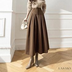 Lasaky – Womens Winter High-Waisted Maxi Skirt with Elegant Pleats and Flared Hem, Knee-Length Coverage – Lasaky Fashion Boutique Warm Skirts, High Waist Midi Skirt, Long Skirt Casual, Dark Academia Outfit, Academia Outfits, Academia Style, Maxi Rok, Academia Fashion, Skirts Midi High Waisted