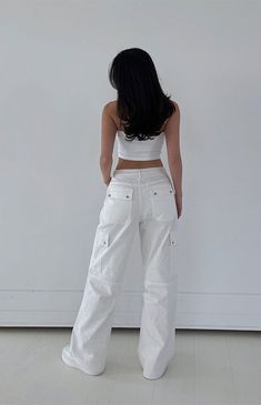 Refresh your streetwear aesthetic with Princess Polly's new Fallout Mid Rise Cargo Pants. These pants feature a relaxed fit, a front zipper with a button closure, classic hip pockets, a wide-leg silhouette, and non-stretch fabric. 

Sizing: XXS (US 0 / AU 4), XS (US 2 / AU 6), SML (US 4 / AU 8), MED (US 6 / AU 10), LRG (US 8 / AU 12), XL (US 10 / AU 14), XXL (US 12 / AU 16)





	Cargo pants 
	Relaxed fit
	Mid-rise 
	Zip & button fastening 
	Belt looped waist 
	Class Trendy Cotton Cargo Jeans, Y2k Style Mid-rise Streetwear Bottoms, Y2k Mid-rise Bottoms For Streetwear, Baggy Parachute Pants With Hip Pockets, Baggy Straight Leg Parachute Pants With Hip Pockets, Y2k Style White Straight Leg Pants, Urban Mid-rise Streetwear Bottoms, Y2k Style Mid-rise Pants For Streetwear, Y2k Mid-rise Pants For Streetwear