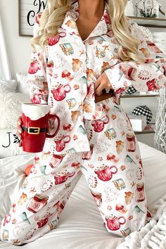 Get into the festive spirit with our Christmas Pattern Long Sleeve Shirt and Pants Pajama Set, the perfect sleepwear for cozy nights and holiday cheer. This set is designed to bring comfort and a touch of seasonal magic to your bedtime routine.... American Eagle Pajamas, Cozy Cotton Holiday Sleepwear, Christmas Long Sleeve Lounging Sleepwear, Christmas Long Sleeve Sleepwear For Lounging, Casual Christmas Sleepwear For Home, Casual Christmas Sleepwear, Long Sleeve Christmas Loungewear, Long Sleeve Christmas Lounging Sleepwear, Long Sleeve Sleepwear For Christmas Lounging