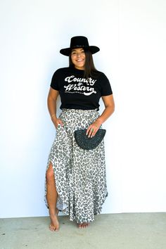 Summer Vacation Outfits for Black Women: 19 Stylish Ideas Maxi Skirt Summer 2023, Maxi Skirt With Graphic Tee Outfit Plus Size, Plus Size Maxi Skirt Outfit Summer, Black Maxi Dress Western Outfit, Nashville Outfits Skirt, Plus Size High Waisted Skirt, Nashville Outfits For Plus Size Women, Skirt Tshirt Outfit Plus Size, Women’s Brunch Outfit