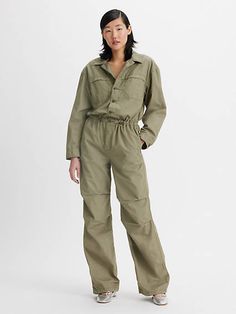 A one-and-done sartorial solution with extra room for all-day comfort. Our Parachute Baggy Jumpsuit features a button-up front, an adjustable waist and an all-over relaxed fit. A one-and-done sartorial solution Cut with a relaxed fit Features a button-up front Finished with an adjustable waist Baggy Jumpsuit, Ribcage Jeans, Levis Pants, Dad Jeans, Relaxed Jeans, Loose Jeans, Overalls Women, Extra Room