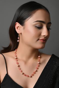 Peach Stone Meenakari Beads Long Mala Beaded Necklace Bead Jewelry Indian Long necklace Sari Necklace Indian Long Necklace This necklace is a most elegant and perfectly crafted necklace to bejewel your neckline with dancing meenakari beads that will create a style statement wherever you go. Pair this gorgeous replica of Western jewelry with your ethnic or contemporary ensembles and create a look to remember. * Necklace Length: 16 Inches (comes with adjustable Lock) * Earrings Length: 1 inch appr Beaded Round Temple Jewelry Necklaces, Festive Multicolor Gemstone Beaded Necklaces, Festive Multicolor Gemstone Beads Necklace, Temple Jewelry Beaded Necklace For Celebration, Handmade Kundan Necklace With Round Beads For Gifts, Festive Beaded Pearl Necklace With Round Beads, Celebration Kundan Necklace With Gemstone Beads, Temple Jewelry Beaded Necklaces For Festive Occasion, Handmade Kundan Necklace With Round Beads As Gift