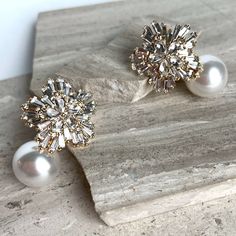 New ~ Anthropologie, Bhldn, Crystal Flower Pearl Drop Earrings Sparkling Blooms And Pearly Pendants Make A Perfect Pair On These Romantic Stud Earrings. Tiny Baguette And Pear Shaped Crystals, Forming A Floral Silhouette, Sparkle At Every Turn While Large Lustrous Pearls Are Showcased Below. These Dramatic Statement Earrings Won't Go Unnoticed! Perfect For Date Night Or Any Formal Event. Approx. 1-1/4"L, 7/8"W. Gold Plated, Glass Crystal, Acrylic Pearl, Post Backs Included. Nwot *Photo On Model Mother Of The Bride Earrings, Wedding Day Earrings, Pin Up Party, Statement Wedding Earrings, Red Carpet Wedding, Anthropologie Bhldn, Boho Free People, Wedding Glam, Shaped Crystals