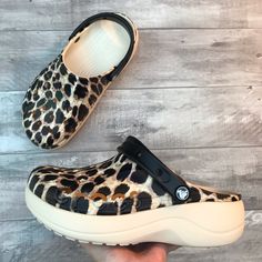 Brand New Crocs Baya Platform Printed Clog Leopard Print Women’s Size 9 Beige Non-slip Round Toe Clogs, Casual Cream Clogs With Cushioned Footbed, Crocs Platform, Lined Crocs, Crocs Baya, New Crocs, Brown Clogs, Shoes Crocs, Shoes For Me