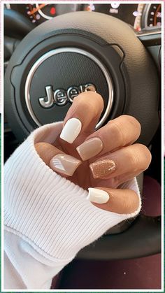 Winter Nails Cute - Don't lose this opportunity to get what you desire - click NOW and have what you want and deserve! Unghie Sfumate, Simple Fall Nails, Fall Gel Nails, Cute Nails For Fall, Fall Acrylic Nails, Nails And Toes, Cute Gel Nails, Acrylic Nails Coffin Short, Short Acrylic Nails Designs