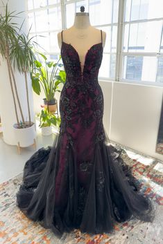 Trumpet-Mermaid Court Train Lace Tulle Sleeveless Zipper Wedding Dress CW3008 Goth Wedding Dresses, Lace Tulle Wedding Dress, Black Lace Wedding Dress, Black Lace Wedding, Goth Wedding, Dark Wedding, Wedding Red, Custom Wedding Dress, Gothic Wedding