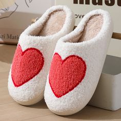 Product information: Pattern: Embroidery Lining material: Cotton Sole material: TPR Style: toe Holder Toe holder shape: round head Shoe Upper material: Suede Function: non-slip, warm, wear-resistant Size: Packing list: Slippers*1 Pair Product Image: Comfy Cozy Home, Rainbow Fashion, Warm Shoes, Home Slippers, Warm Slippers, Fur Slippers, Girly Shoes, Rose Style, Pattern Embroidery