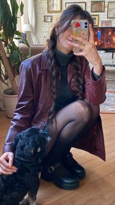 Outfits With Leather Coat, Vintage Fall Outfits Aesthetic, 90s Edgy Aesthetic, Buffy Fall Outfits, Autumn Coat Aesthetic, Fall Coat Aesthetic, Red For Fall 2023, Fall Fairy Outfit Ideas, Red And Brown Fall Outfits