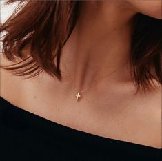 Details Handmade item * Pendant Height: 10 mm / 0.39 inch * Pendant Width: 7 mm / 0.28 inch Materials: Gold, Rose gold, White gold Style: Minimalist Made to Order 1- D E S C R I P T I O N Discover the perfect blend of faith and style with this 14K Gold Small Cross Necklace. Its minimalist design adds elegance to your outfit, while the small cross necklace captures the essence of your beliefs. Crafted with meticulous attention to detail, this tiny cross necklace is a symbol of protection and fait Cross Pendant Necklace Woman, Small Cross Necklace, Tiny Cross Necklace, Tiny Cross, Chain Making, Gold Cross Necklace, Gold Cross Pendant, Protection Necklace, Classy Jewelry