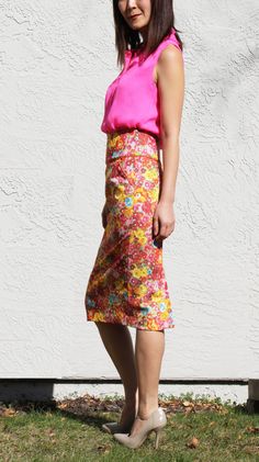 "Classic high waist pencil skirt in lovely color and print This beautiful pencil skirt is made of medium weighted fabric with hint of stretch for easy move Classic pencil skirt length makes it to dress up for special occasion Figure flattering fit for work- ready look and even more -Tailored Fit -Drops below knees -Constructed with high waist ( 4\" wide waist band sits about 2\" above naval ) -Pink piping detail around waist and pockets -Pocket Detail -Invisible zipper closure on the center back Chic Floral Print Midi Skirt, Knee-length Pencil Skirt For Spring, High Waist Cotton Party Skirt, High Waist Cotton Skirt For Party, Multicolor Floral Print Long Skirt, Pink Printed Skirt For Summer, Fitted Printed Mini Skirt For Summer, High Waist Summer Pencil Skirt, High Waist Pencil Skirt For Summer