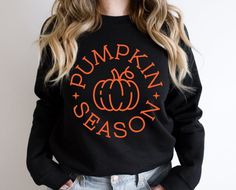 ORDER MUST BE RECEIVED BY OCTOBER 19TH FOR HALLOWEEN DELIVERY! Pumpkin Season Fall design in your choice of either unisex sweatshirt or hoodie. Adult Unisex hoodie or sweatshirt in Black, Orange, Athletic Gray, Purple, Forest Green & White shirt colors- See colors in listing photos and your choice of white, orange, purple, forest green or black HTV vinyl. Shirt Colors may vary slightly - depending on your screen. (Please keep mind that the black vinyl will not show up well on some dark shirt col Black Sweatshirt With Custom Embroidery For Fall, Fall Gift Hooded Sweatshirt, Fall Black Sweatshirt With Screen Print, Customizable Fall Sweatshirt For Gifts, Fall Black Sweatshirt With Custom Print, Purple Forest, Patch Shirt, Pumpkin Sweatshirt, Patches Shirt