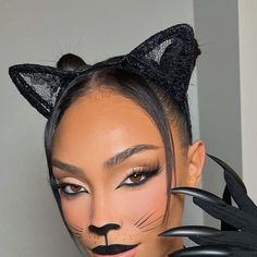 Cat Woman Eye Makeup Halloween, Cat Women Halloween Makeup, Cat Makeup Black Women, Black Cat Costume For Women Makeup, Cat Costume Black Women, Cat Makeup Costume, Catwoman Costume Makeup, Halloween Black Cat Makeup, Halloween Cat Eye Makeup