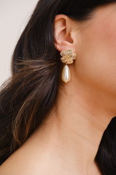 YASMINE // Statement gold bridal floral and pearl drop earrings - Beautiful statement flower wedding earrings. High quality 14k gold plated brass finish with a faux pearl and cubic zirconia stones.  Please note, that for hygiene reasons earrings cannot be returned. Glamorous Flower-shaped Wedding Earrings, Delicate Gold Earrings For Bridal Shower, Gold Pearl Flower Earrings For Wedding, Elegant Gold Earrings For Bridal Shower, Delicate Gold Earrings For Mother Of The Bride, Elegant Gold Flower Earrings For Wedding, Feminine Gold Bridal Earrings For Formal Occasions, Glamorous Gold Pearl Earrings For Wedding, Rose Gold-plated Bridal Earrings For Wedding