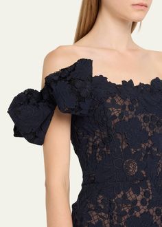 Luxury Off-shoulder Spring Gown, Luxury Floral Print Off-shoulder Dress, Vintage Oscar De La Renta Wedding Dress, Luxury Off-shoulder Floral Print Midi Dress, Oscar De La Renta Embroidered Dress, Wardrobe Sale, Trumpet Gown, Cocktail Jacket, Lingerie Sleepwear