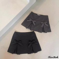 Olivia Mark - High-Waisted Detachable Bow Tie Pleated Mini Skirt Rok Mini, Smink Inspiration, Elegante Casual, Pattern Blouse, Diy Blouse, Mode Inspo, Fashion Blouse, Fashion Blouse Design, Winter 2023