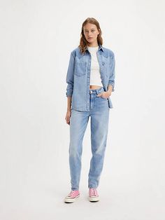 Moms have been coming through with iconic looks since day one, and their late-80s penchant for comfortable, high-waisted jeans is no exception. An elevated take on the timeless Mom jeans, these '80s Mom jeans are fitted with a high rise that's more relaxed through your thigh and calf and tapers at the ankle. A vintage-inspired fit updated with a flattering high waist Tapered leg for tailored style Front is slightly pitched forward, a vintage-inspired detail We made this garment with TENCEL™ Lyoc 80s Mom, Levis Mom Jeans, Tailored Style, Iconic Looks, Late 80s, Jeans Mom, Waist Jeans, Levi's Jeans, Tapered Legs