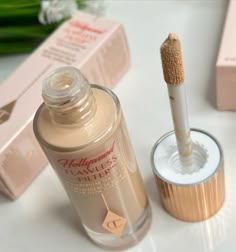 Minimalistic Makeup, Manifesting Dream Life, Huda Beauty Makeup, Facial Contouring, Makeup Product, Body Care Routine, Charlotte Tilbury