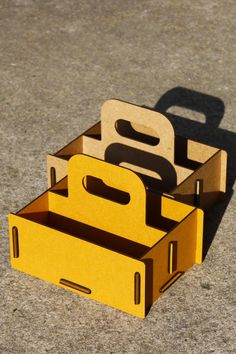 Bunte Aufbewahrungsboxen als Griffkiste für den Haushalt. Cnc Products, Plywood Storage, Laser Cut Projects, Laser Cut Box, Door Handle Design, Acrylic Furniture, Food Package, Laser Art, Laser Ideas