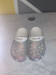 Cute 😍 Fashionable🤍 *I DO NOT PROVIDE CHARMS* Fur Lined Crocs can be done per your request. Custom Blinged Crocs . Your option of any color (shoe) made by crocs and any size, they come in both women and kids sizes.When ordering it can take up to  1-3 weeks to complete depending on the amount of orders and additional time to ship. ALL SALES ARE FINAL...NO REFUNDS. Bridal Crocs, Cheetah Wedding, Fur Lined Crocs, Blinged Crocs, Wedding Crocs, Blinged Out Crocs, Bedazzled Crocs, Crocs For Women, Bling Crocs