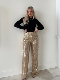 Casual Sparkle Outfit, Sparkle And Shine Outfit, Champagne Sequin Pants Outfit, Sequin Pants Outfit Plus Size, Outfits With Sequin Pants, Cheap Forever 21 Party Bottoms, Shimmer Pants Outfit, Christmas Work Party Outfit Classy, Fall Party Outfit Night