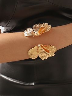 Vintage Butterfly Shape Bracelet Accessories GOLD-One_size Butterfly Cuff, Summer Bracelet, Geometric Bracelet, Bracelet Accessories, Summer Bracelets, Butterfly Shape, Vintage Butterfly, Silver Accessories, Gothic Jewelry