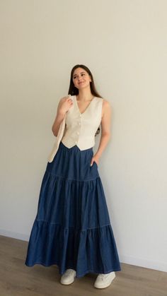 This perfectly easy yet perfectly romantic tiered ruffle skirt has all the pretty little design details needed for the ultimate summer-like piece without any time-consuming and complicated techniques. Wear either high or low-waisted! 💙 Chic Tiered Voluminous Skirt, Chic Voluminous Tiered Skirt, Casual Tiered Maxi Skirt For Garden Party, Ruffled Flared Skirt For Garden Party, Flared Ruffle Skirt For Garden Party, Flared Ruffled Skirt For Garden Party, Feminine Tiered Ruffled Skirt, Feminine Tiered Ruffle Maxi Skirt, Tiered Layered Hem Feminine Bottoms