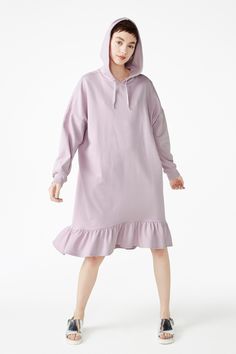 Monki Image 2 of Hoodie dress  in Purple Light Sweaters For Work, Sweaters Colorful, Sweaters Aesthetic, Wrap Sweaters, Sport Dress Outfit, Jackets Hoodie, Winter Blouse, Sweaters Cropped, Happy Hoodie