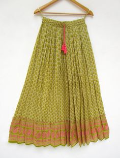 "ITEM DESCRIPTION greenery geometrical printed women wear travel look skirts - broomstick style summer boho skirts Material: 100% cotton voile soft crinkled fabric Length: - 38 inch long Waist :-28.00 inch full (14 inch half) 28 inch relaxed can stretch up to 50 inch Size: free size (fit to all) PRODUCT NAME: - Long Women Maxi skirts Ladies Vintage Long skirts Company Return Policy: Please write for more information to my email directly CHOOSE \"ASK SELLER QUESTION \" payment policy:- we accepts Long Cotton Skirt, Bohemian Skirts, Crinkled Fabric, Cotton Skirts, Boho Fashion Summer, Bohemian Skirt, Womens Maxi Skirts, Travel Wear, Long Maxi Skirts