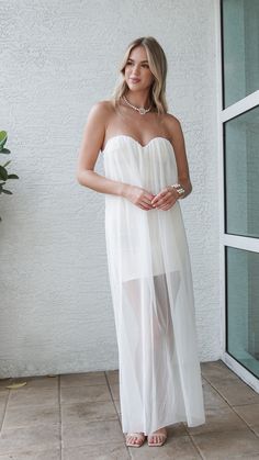 Product Details : Maxi Dress White Lining Sweetheart Neckline Transparent 80155 H2-6 Dress With Mesh Top, White Dress Top, Jumpsuit And Blazer, Maxi Dress White, Long White Dress, White Maxi Dresses, Business Outfits, Floral Dress Black, Blazer Dress