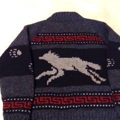 New Condition Limited Edition Running Wolf Hand Knit Cowichan Sweater By Filson. One Of 350. Made In Canada. Zip Up With Stand Up Collar. Men's Xl. Sweater Fashion Men, Vintage Animal Sweater, 70s Clothing Men, Rustic Sweater, Old Man Sweater, Emo Cowboy, Knitted Sweater Men, Butch Fashion, Cowichan Sweater