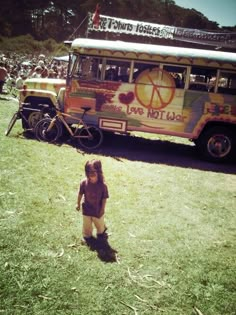 Paz Hippie, Mundo Hippie, Woodstock Music, Woodstock 1969, Boho Chique, Hippie Lifestyle, Estilo Hippy, Hippie Culture