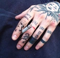 Men Finger Tattoos, Tattoos With Deep Meaning, Tattoos Dragon, Tattoos Back, Petit Tattoo, Knuckle Tattoos, Tattoos Meaning, Tattoo Meanings, Skeleton Hand Tattoo