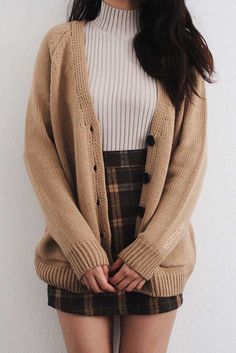 Experiment Outfit, Academia Outfits, Cardigan Outfits, Stylish Outfit, Plaid Skirt, Casual Fall Outfits, Korean Outfits