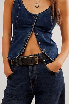 Free People Belt, Chic Fitted Belt With Buckle Closure, Chic Black Belt Buckles With Brass Detail, Chic Black Belt Buckles With Brass Buckle, Casual Black Belts For Everyday, Casual Black Belt For Everyday, Spring Leather Belt With Buckle Closure, Casual Leather Belt Buckles, Casual Belts With Buckle Closure For Spring